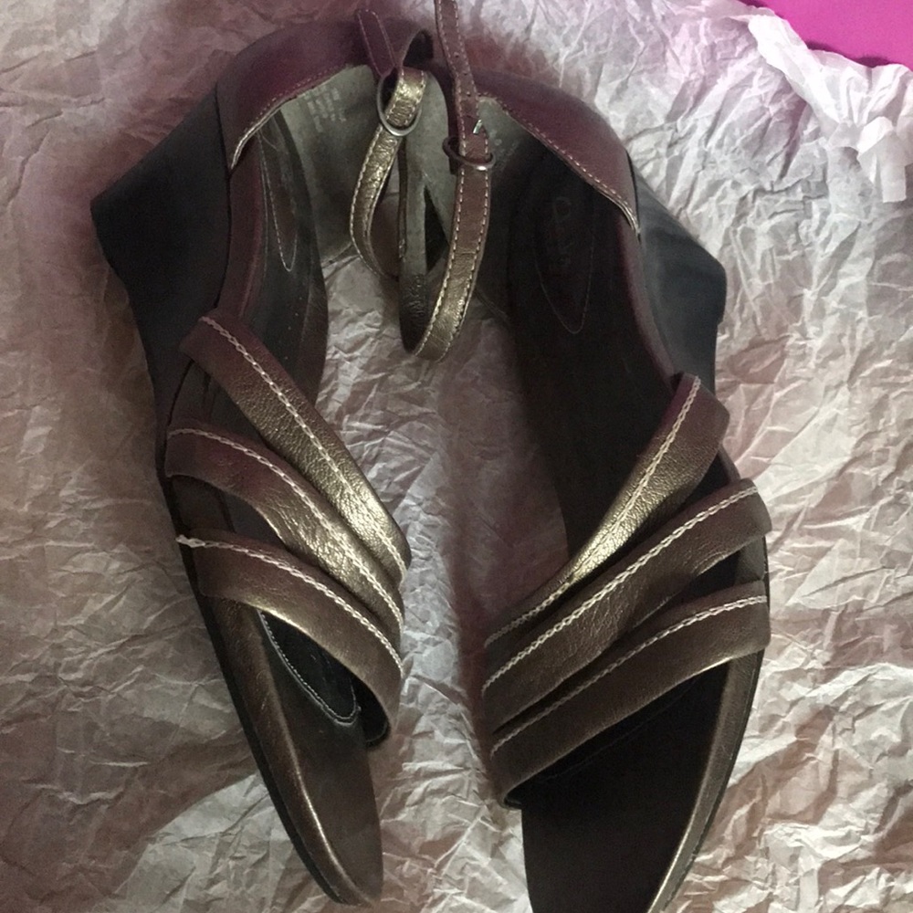 Clark’s sandals - Picture 4 of 6